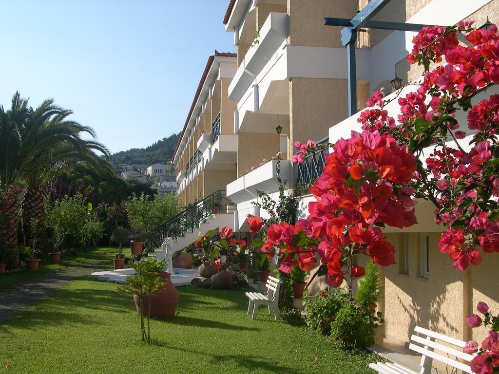 Paradise Hotel Samos Town Eksteriør billede