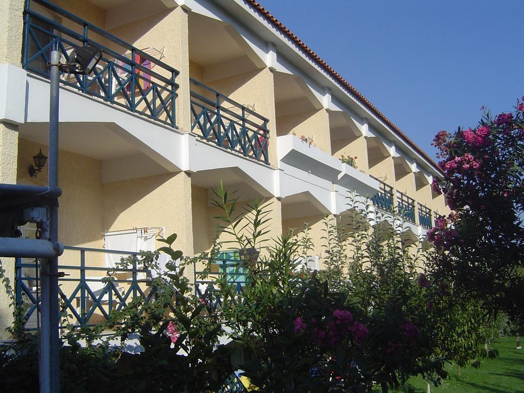 Paradise Hotel Samos Town Eksteriør billede